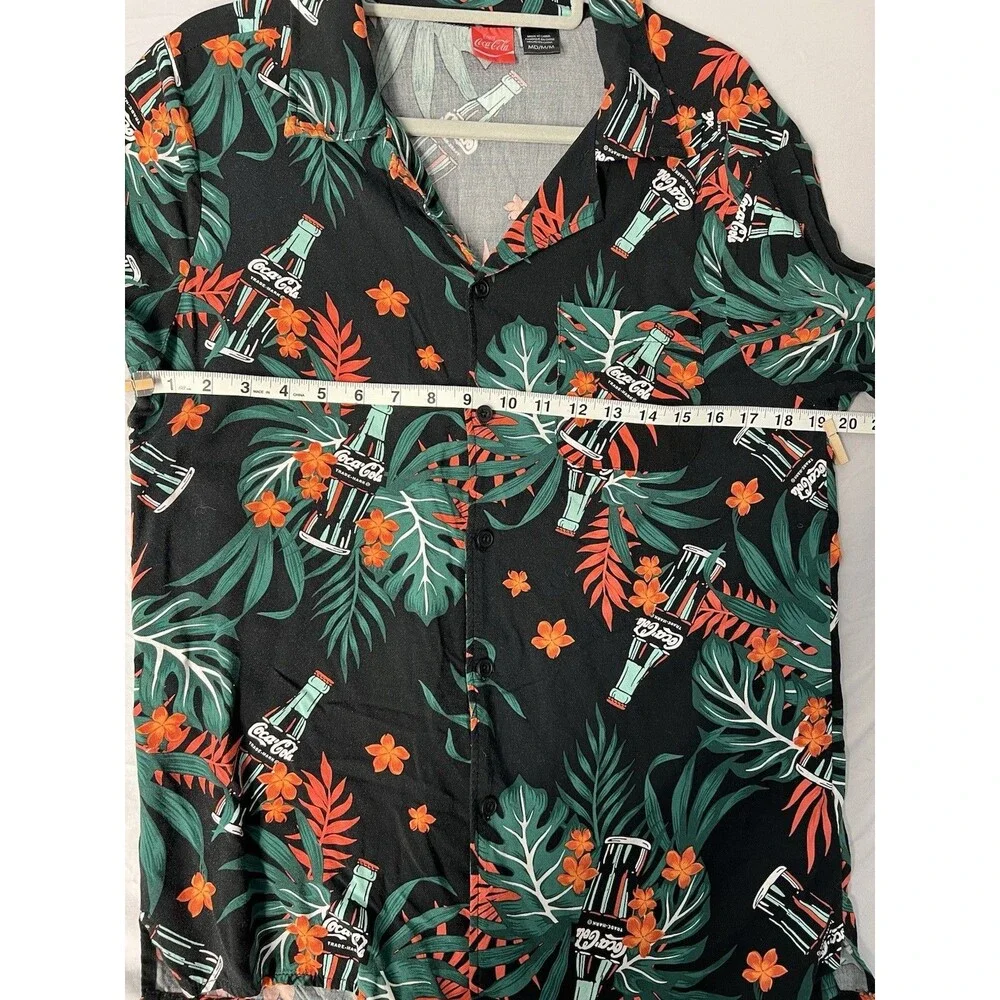 Vintage Coca Cola Hawaiian Aloha Shirt‎ Button Down Short Sleeve Men Size Medium